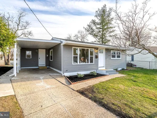 18 Kathleen Ct, Maple Shade, NJ 08052