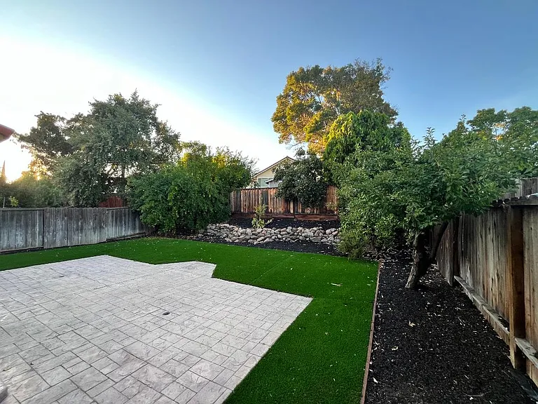 5041 Winterglen Way — Photo 5