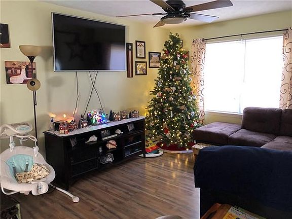 3rd image of 2879 Tumbleweed Dr