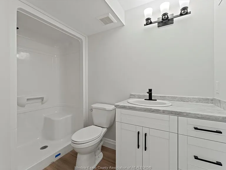 1807 Meldrum Rd #2 — Photo 10