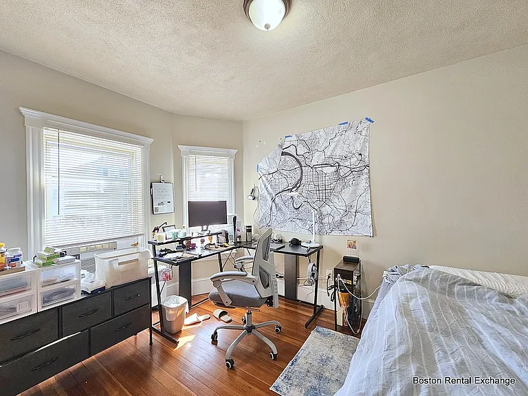 91 Frederick Ave — Photo 9