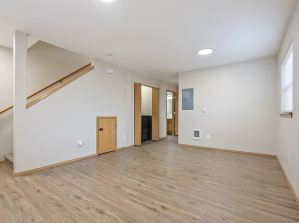 2338 SE 89th Ave, 2338 SE 89th Ave Unit A, Portland, OR 97216