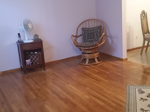 2nd image of 11 Park St