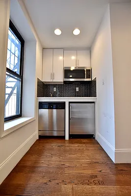 Rented by Living New York | media 9