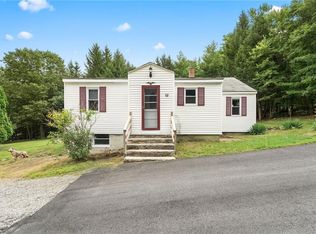 363 Mattity Rd, North Smithfield, RI 02896