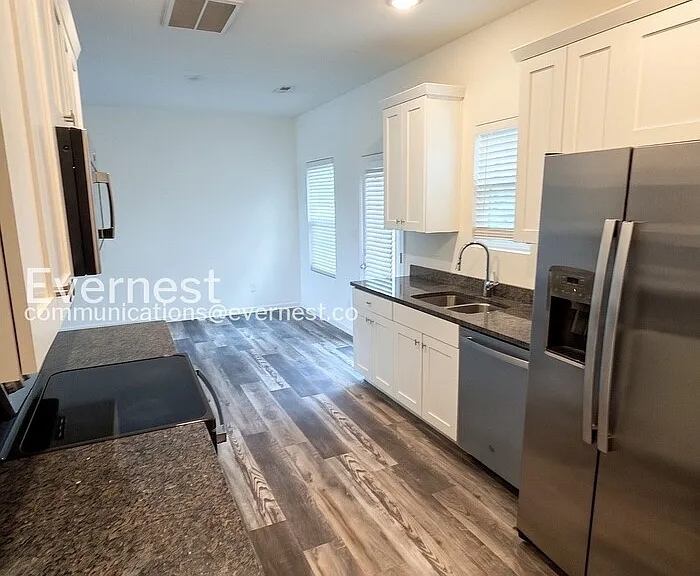 804 Jost St #70-71 — Photo 5
