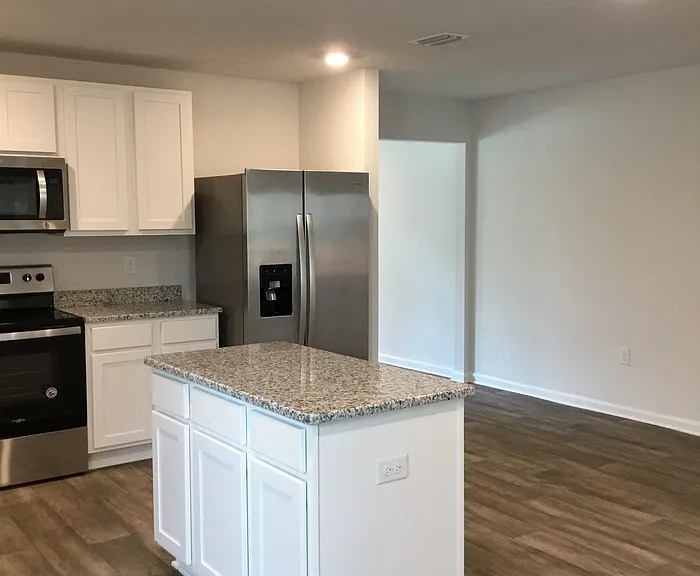 7416 Oak Lake Blvd — Photo 10