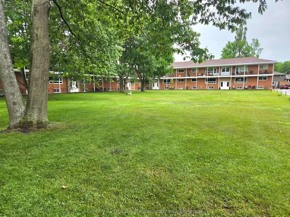 40 Judge Ave APT 2B, North Bay, ON P1A 1B4