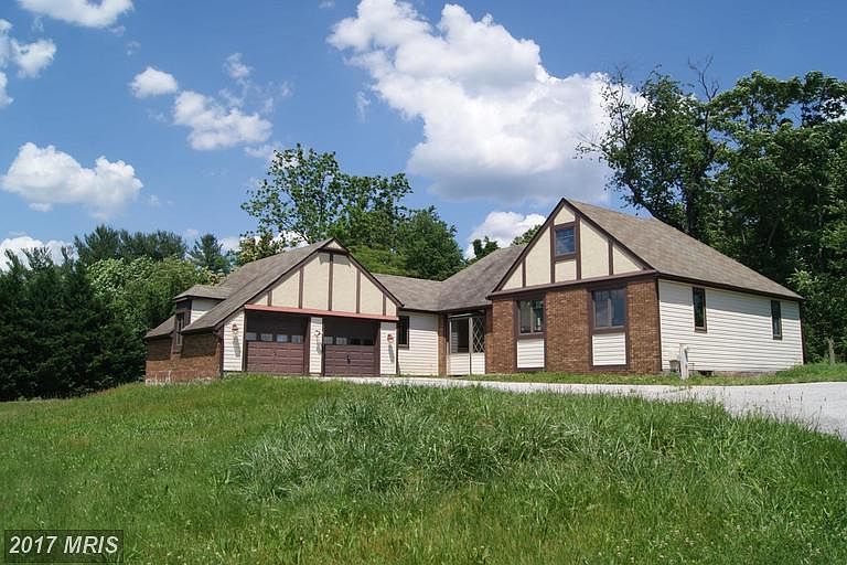 1st image of 1029 Hansel Dr