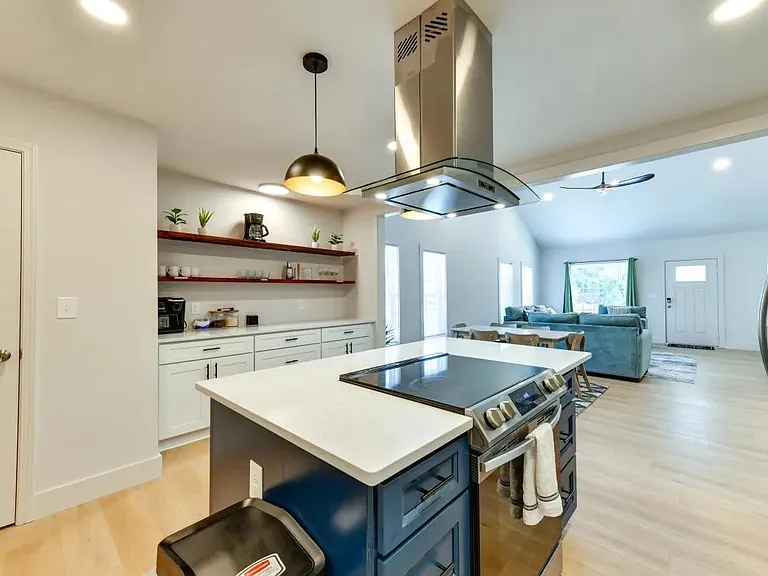 1237 Fairmont St — Photo 11