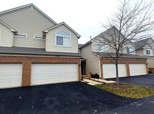 17543 S Gilbert Dr, Lockport, IL 60441