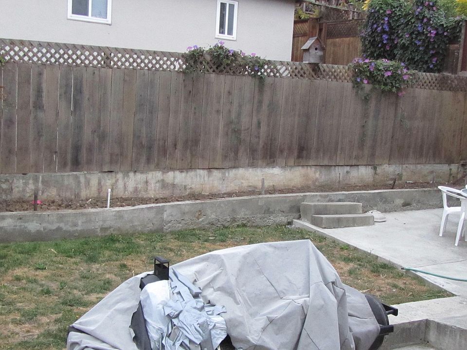 2nd image of 872 Gordon Ave