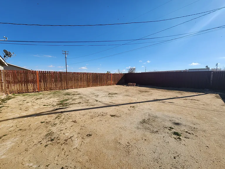 8536 Aspen Ave #B — Photo 13