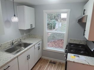 11101 NE Wygant St #4, Portland, OR 97220