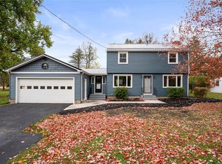 178 Ontario St, Honeoye Falls, NY 14472