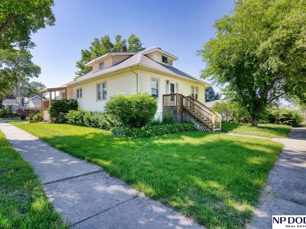 301 Oak St, Snyder, NE 68664