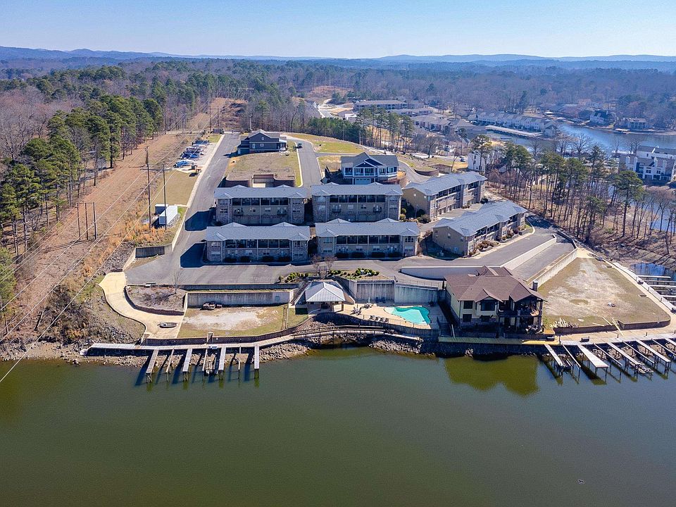 1st image of 620 Grand Point Dr Unit 25B