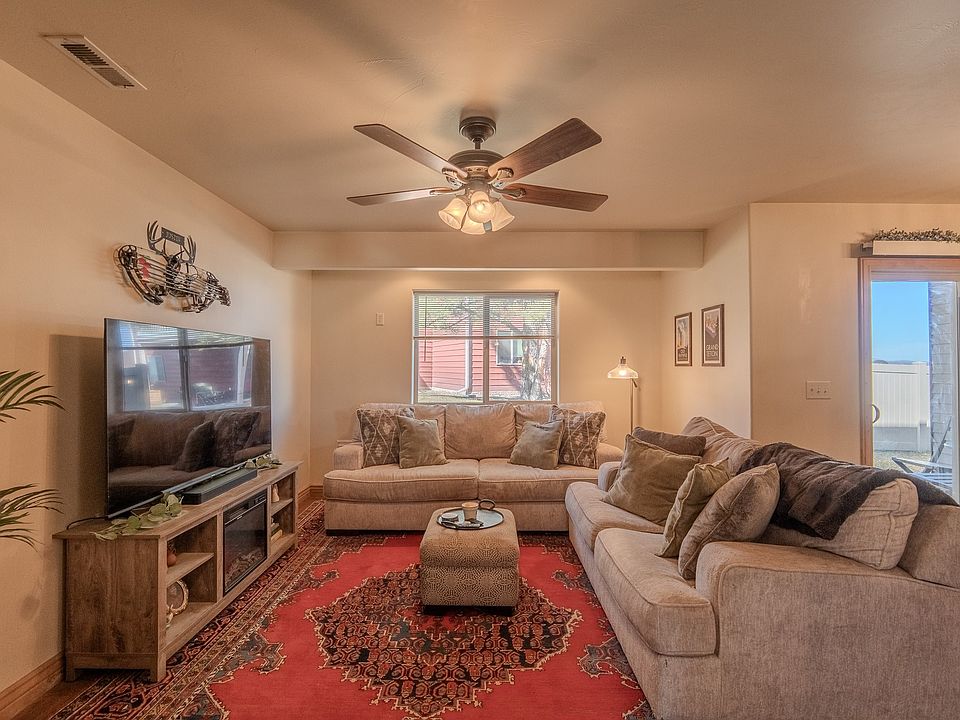 1st image of 3217 Cabernet Dr