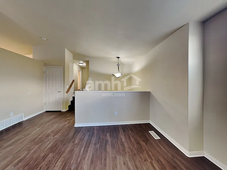 1977 E Fremont Crest Ave — Photo 5