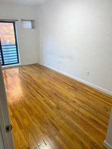 16215 46th Ave, Flushing, NY, 11358