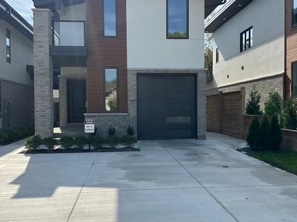1825 Edgemore Ave #2, Lasalle, ON N9H 2J5