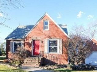 3225 Rockside Rd, Seven Hills, OH 44131