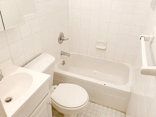 Rented by AJ Clarke | media 15