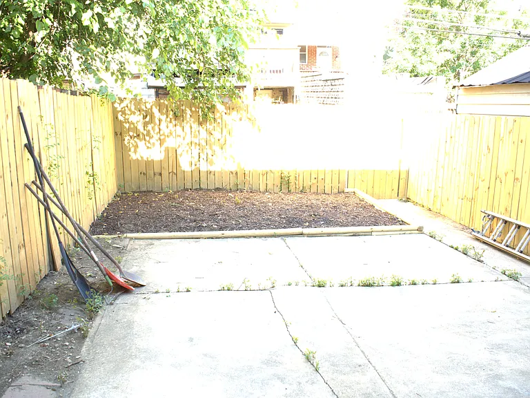 117 S Wickham Rd — Photo 110