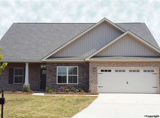 102 Duchess Dr, Madison, AL 35758