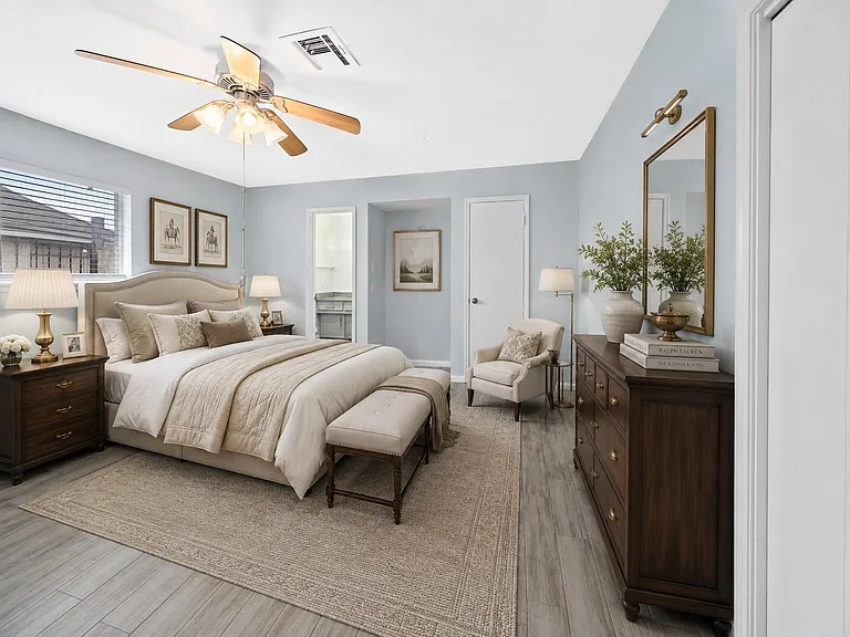 10623 Wickersham Ln — Photo 22