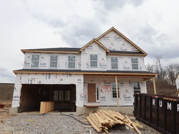 5771 Irwin Dr, Green Township, OH 45248