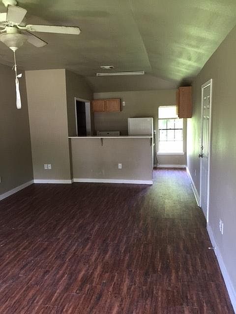 Refrigerator, electric stove, dishwasher included, washer/dr
