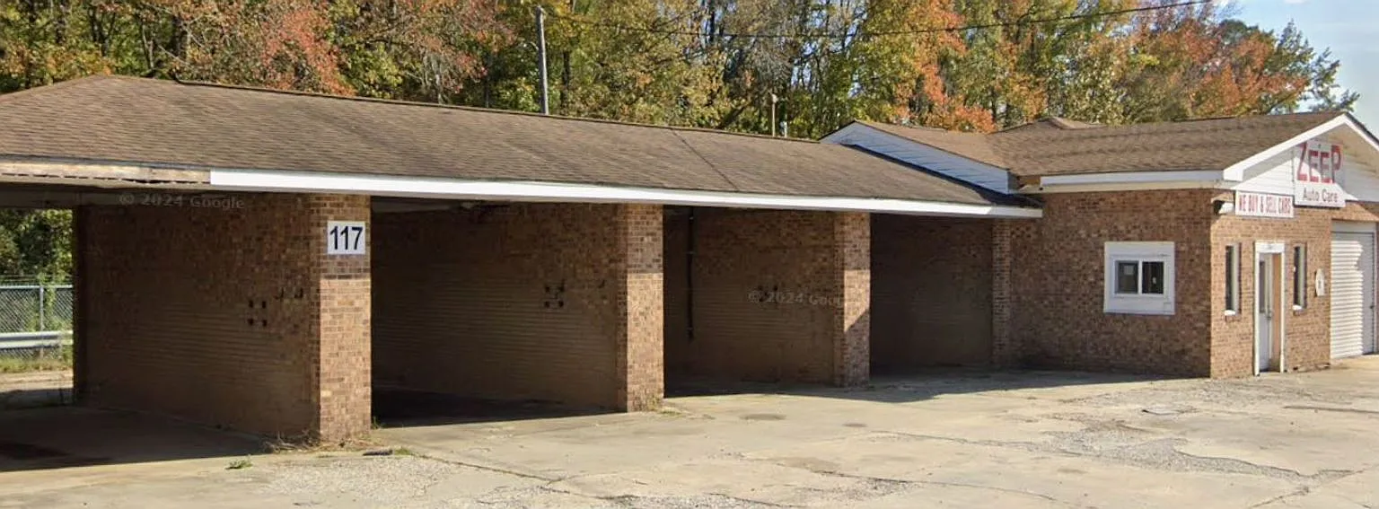 117 Country Club Drive — Photo 2