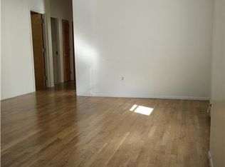 255 Van Buren St APT 1B, Brooklyn, NY 11221