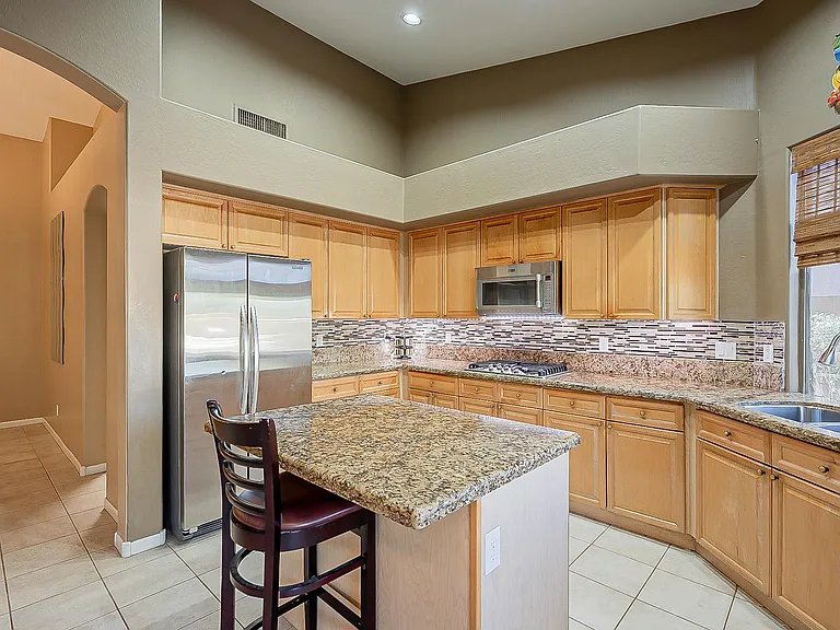 4926 E Duane Ln — Photo 41