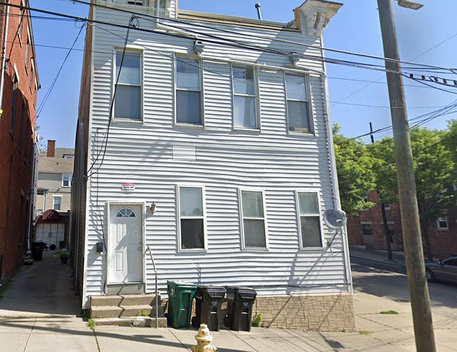 Warner St Duplex 400 Warner St Cincinnati OH Zillow