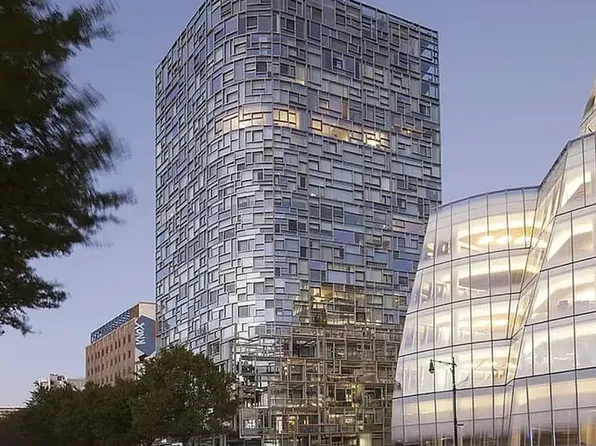 100 Eleventh Avenue image 17 of 18