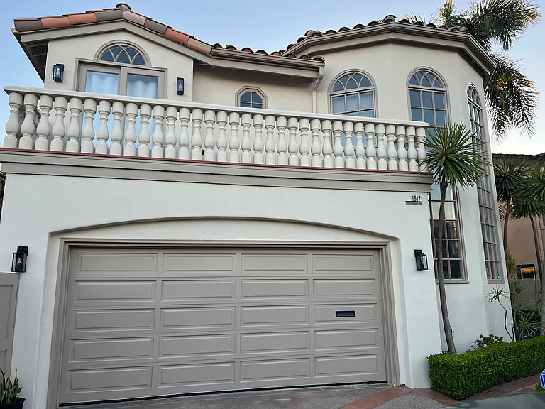 16171 Santa Barbara Ln — Photo 3