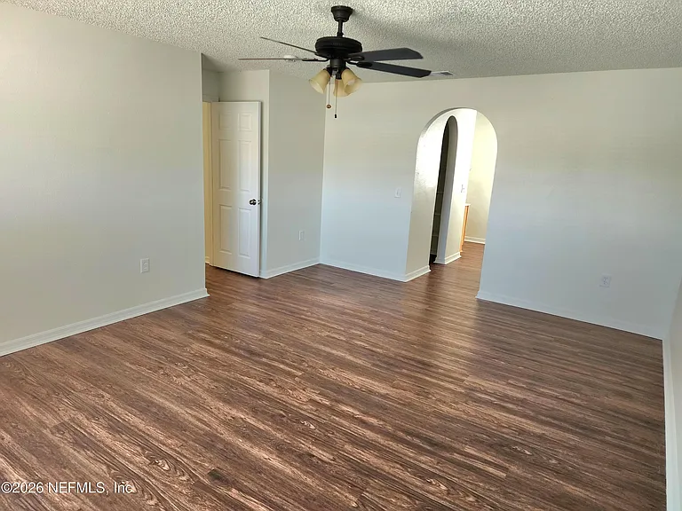 7147 High Bluff Rd — Photo 8