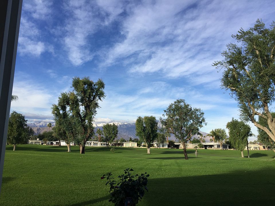 Fabulous golf course view 