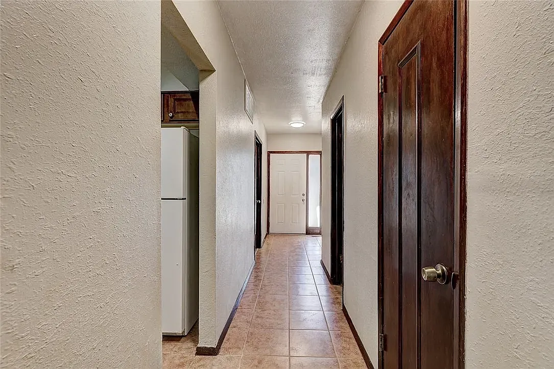 NW 34th St, Oklahoma City — Photo 4