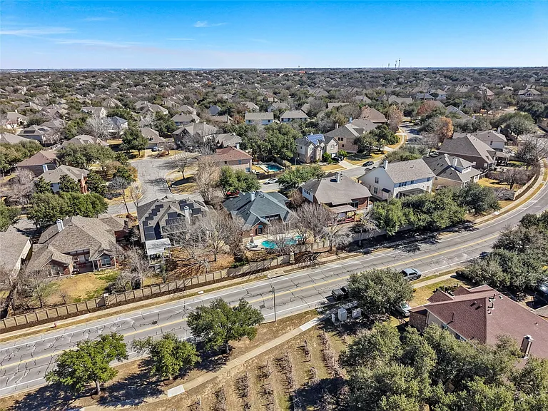 2112 Bandera Path — Photo 35