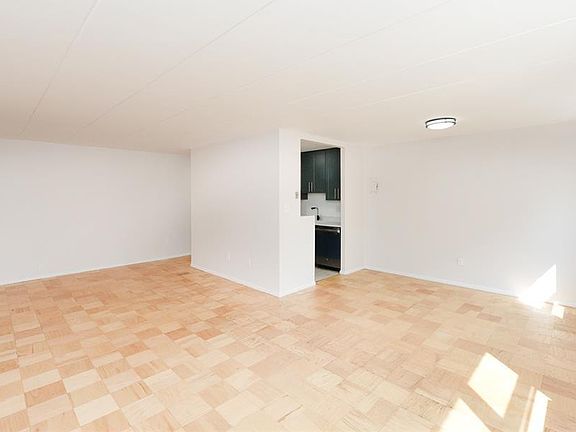 5th image of 25 Jefferson Street #3D