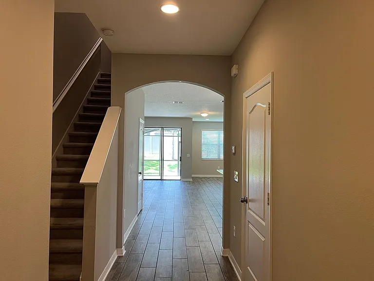 11950 Sands Cv — Photo 2