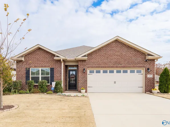 14954 Westmeade Ln, Athens, AL 35613