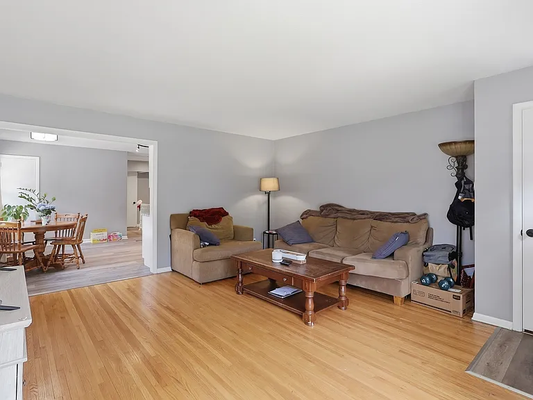 5809 Xerxes Ave S — Photo 3