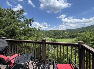 1482 Red Cedar Way, Sevierville, TN 37876