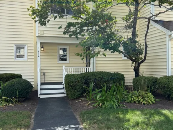 1712 Early Settlers Rd, North Chesterfield, VA 23235