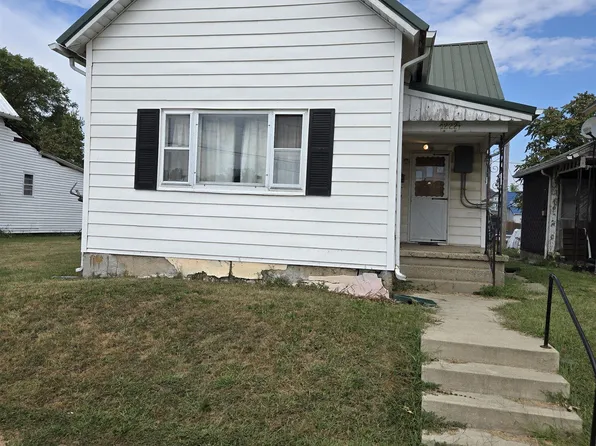 1222 Wright St, Logansport, IN 46947
