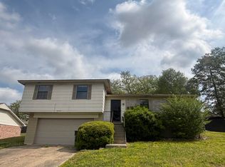 9502 Timber Valley Rd, Little Rock, AR 72204